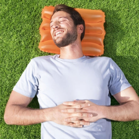 CUSCINO MARE GONFIABILE 38x25x5cm ARANCIONE